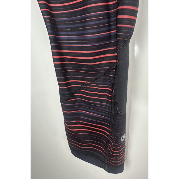 Lululemon Pace Rival Crop Full On Luxtreme Twisted Dune Alarming Striped Size 6 - Picture 8 of 16